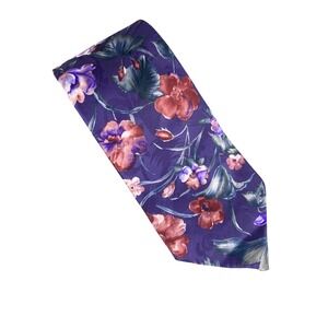 VTG Manhattan Mens Neck Tie Floral Purple Rose Printed Made in USA 58x4 Classic